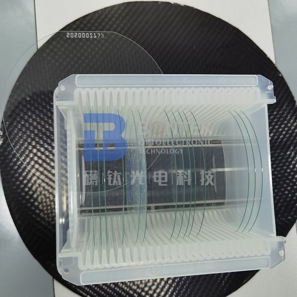 MEMS Cihazları için Yüksek Kimyasal Dirençli Borosilikat Cam Gofret 4'' 6'' 8''