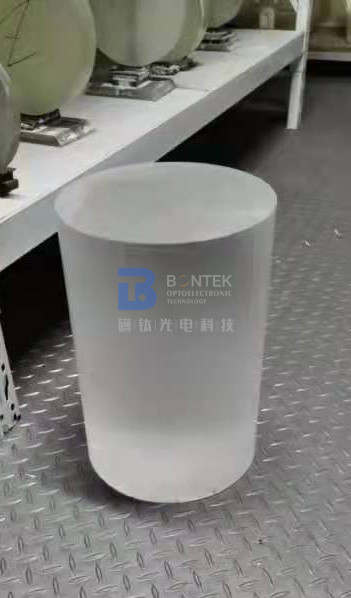 Alkalinsiz cam levhalar ile teknolojiyi yükseltin Yüksek sıcaklıklı süreçler ve ötesinde nihai çözüm